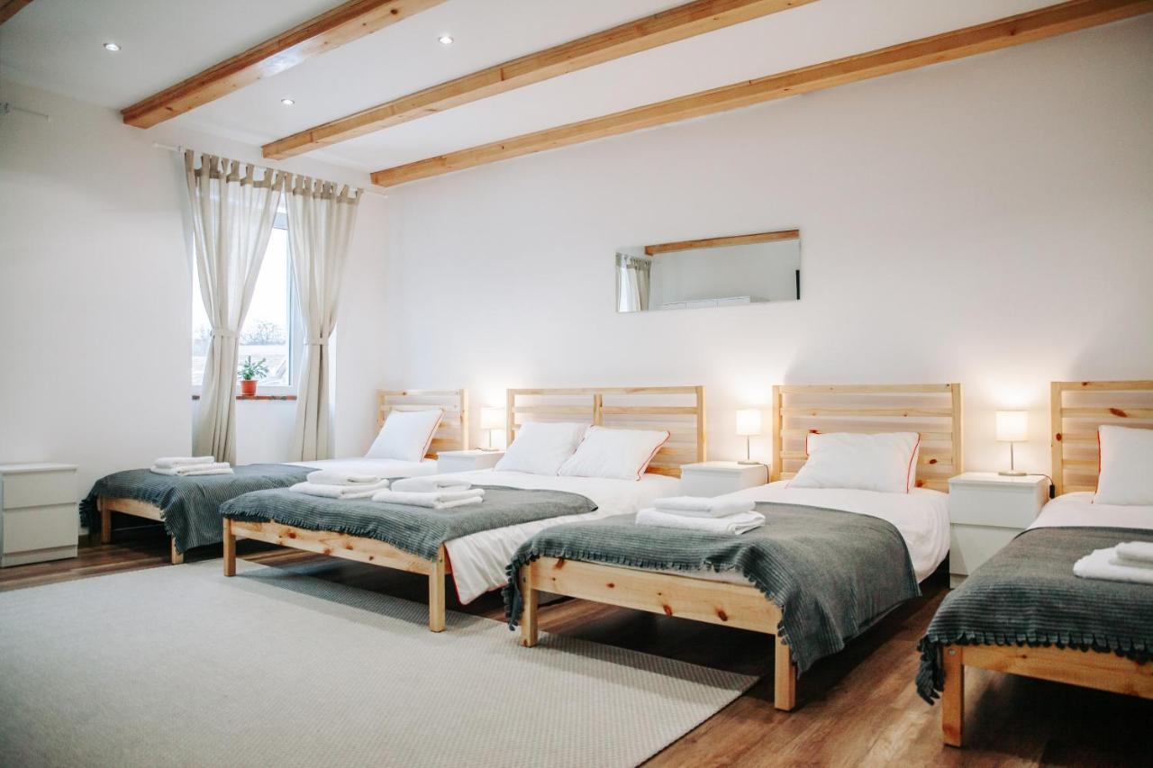 Kali Host Home Away From Home Тыргу-Муреш Экстерьер фото