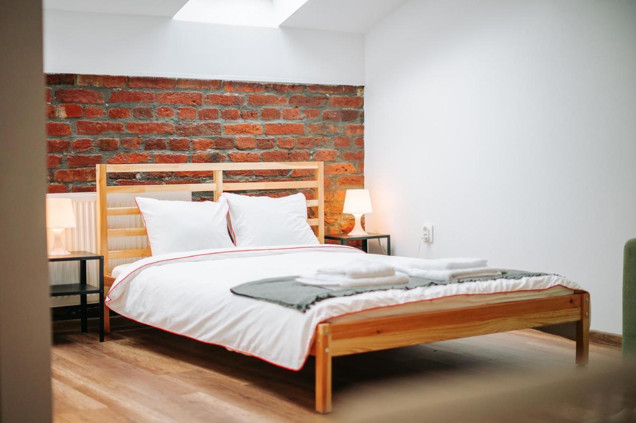 Kali Host Home Away From Home Тыргу-Муреш Экстерьер фото